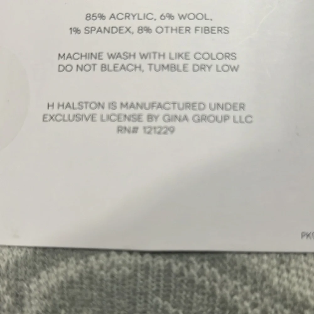 H by HALSTON Thermal Heat Full Terry Cushioned Socks